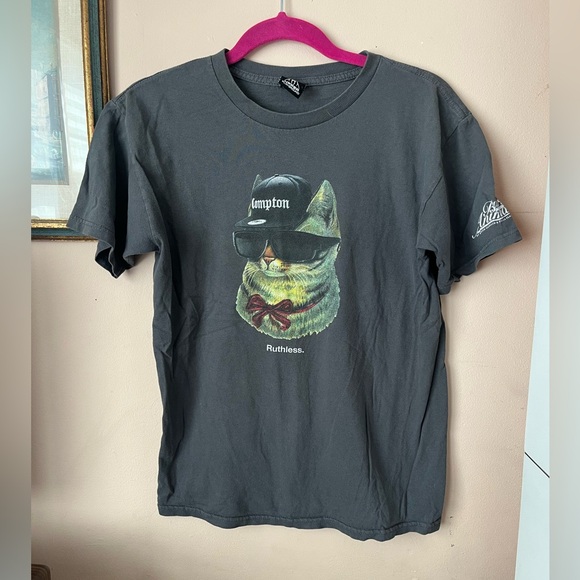 Upper Playground Compton cat ruthless t shirt - Picture 1 of 2